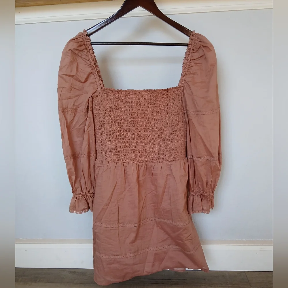 Reformation Dunes Praline Smocked Dress. Size 10 - Picture 5 of 10